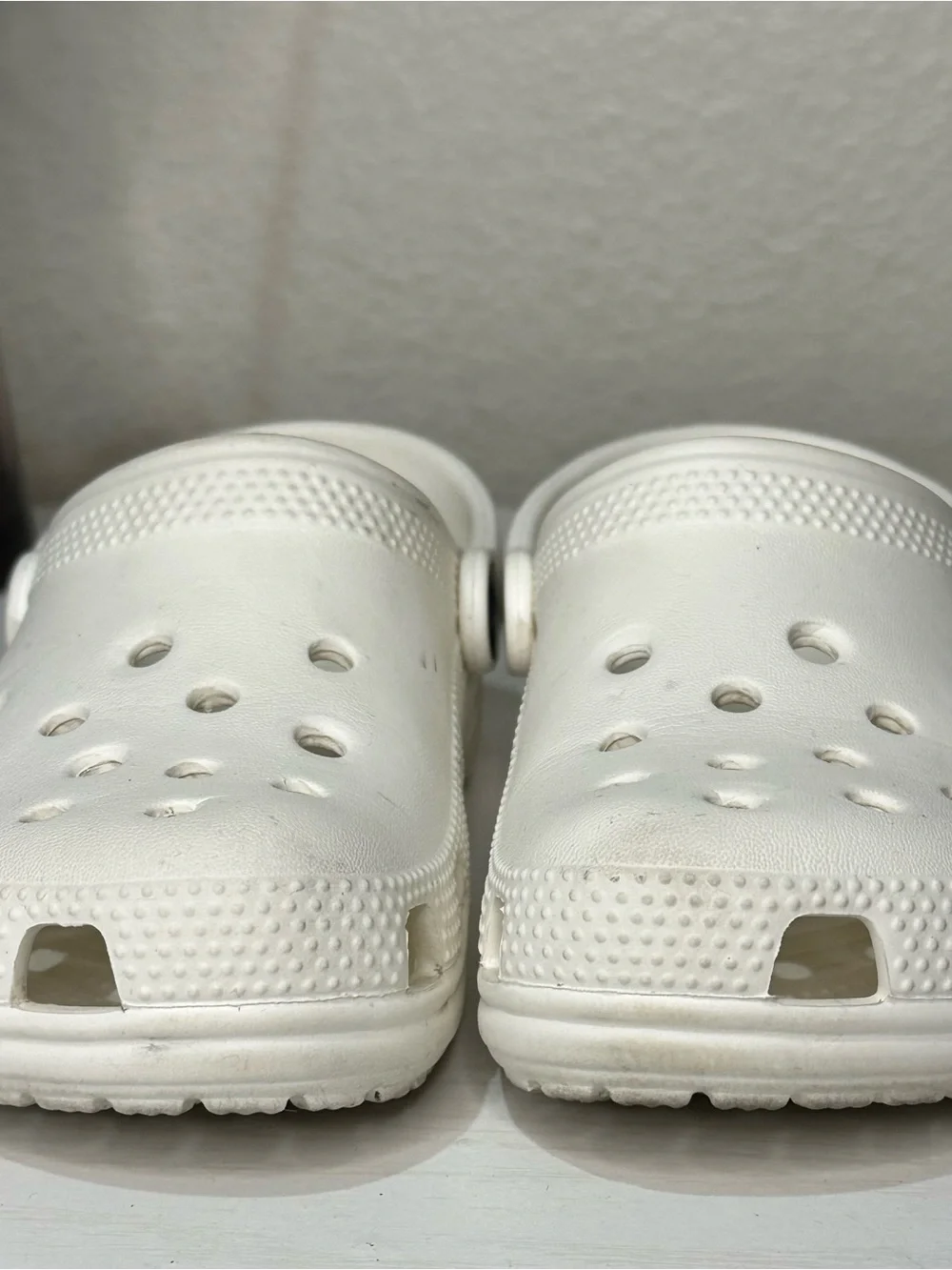 CROCS Kids White Classic Clogs